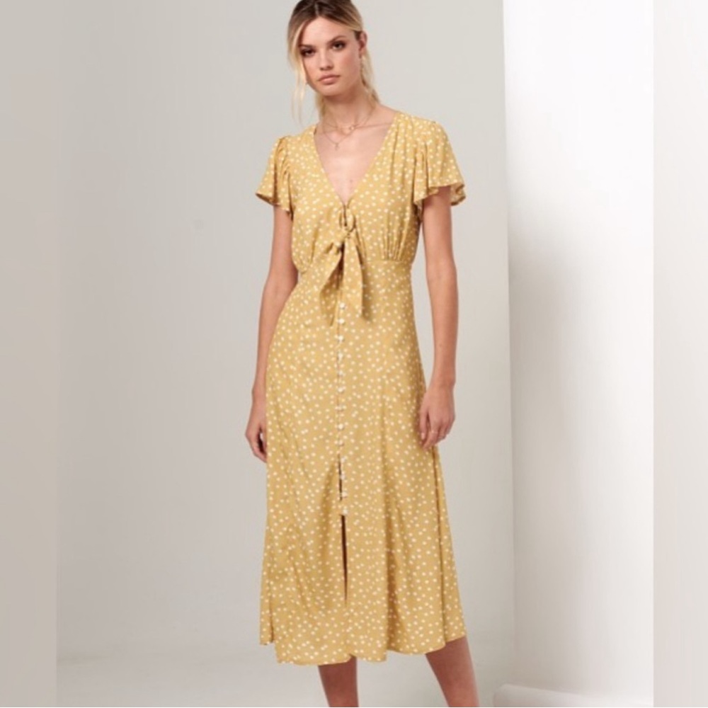 KIVARI Isabella Maise Tie Front Midi Dress Size Small